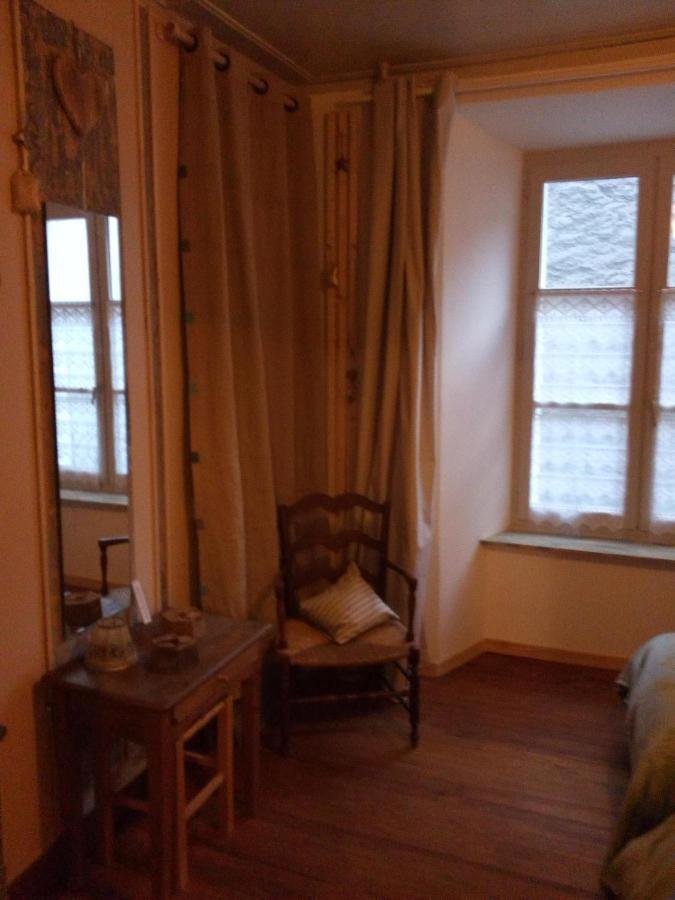 Au 17 Hotel Murat  Bagian luar foto